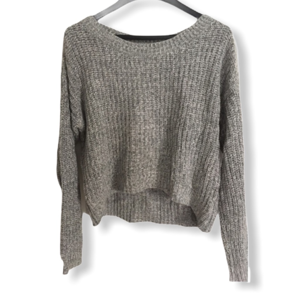 Urban Outfitters BDG chunky crop sweater!